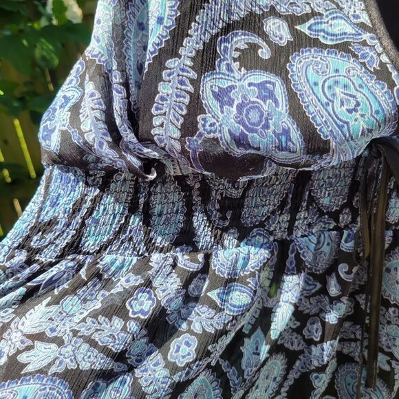 Blue and Black Paisley Blouse - Picture 6 of 12